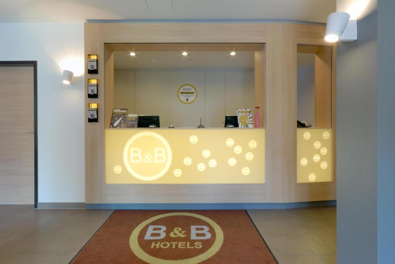 B&B Hotel Olsztyn Bagian luar foto