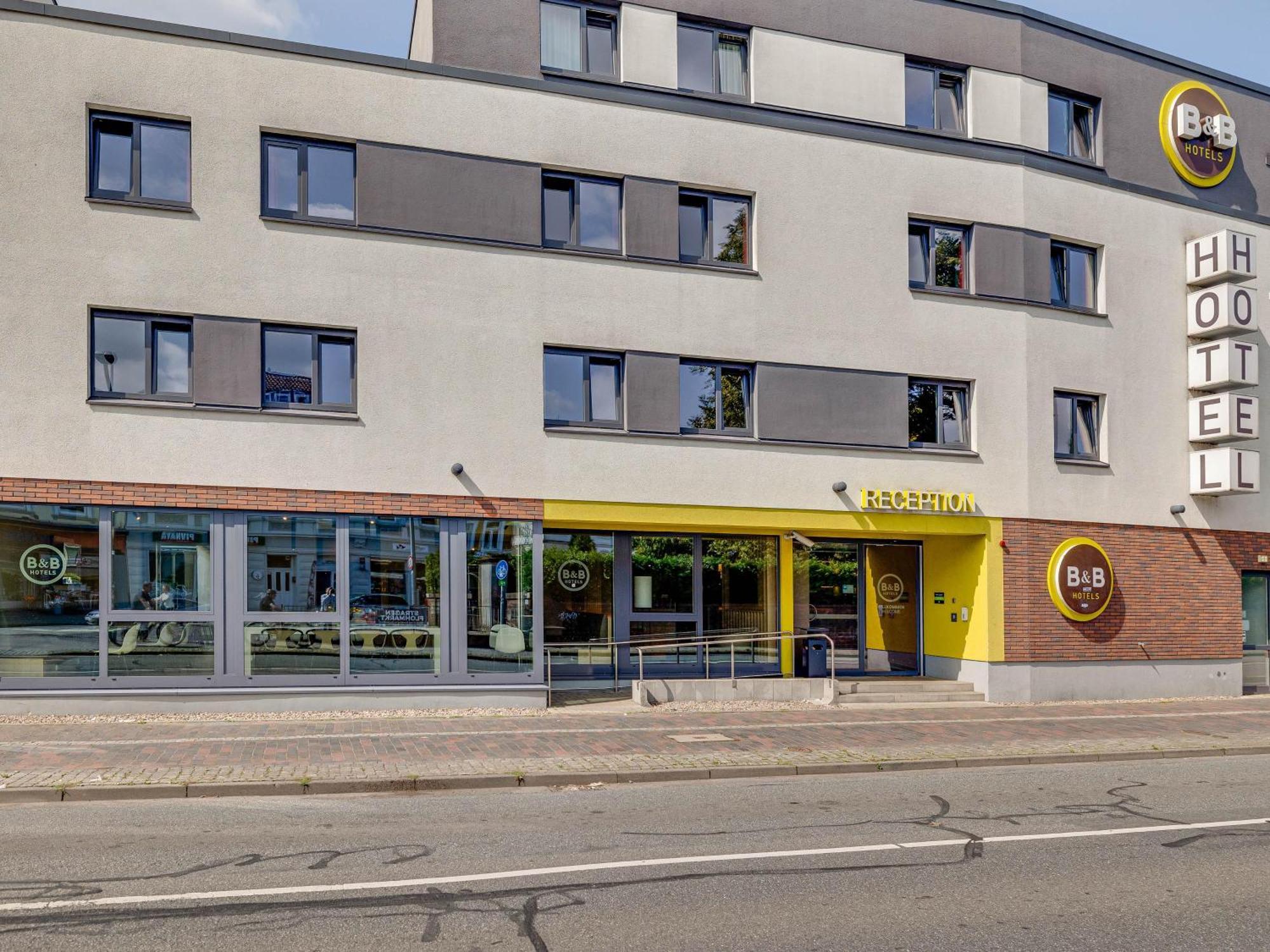 B&B Hotel Olsztyn Bagian luar foto